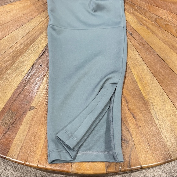 Under Armour Joggers - Picture 5 of 6